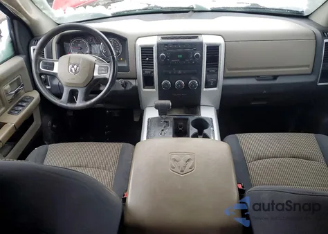 2010 Dodge Ram 1500 z USA, uszkodzony, nr VIN 1D7RB1CT4AS100403